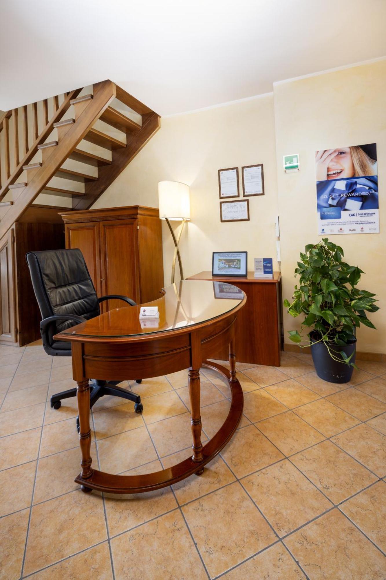 Best Western Plus Hotel Le Rondini سان فرانشيسكو أل كامبو المظهر الخارجي الصورة